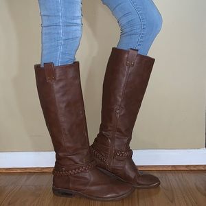 Brown boots